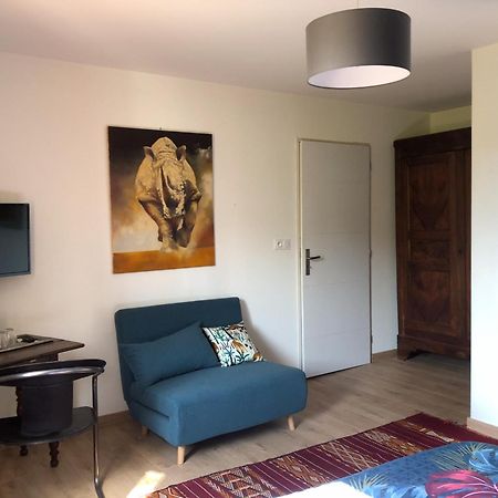 Chambre Sur Une Ile Saint-Bonnet-de-Rochefort Eksteriør bilde